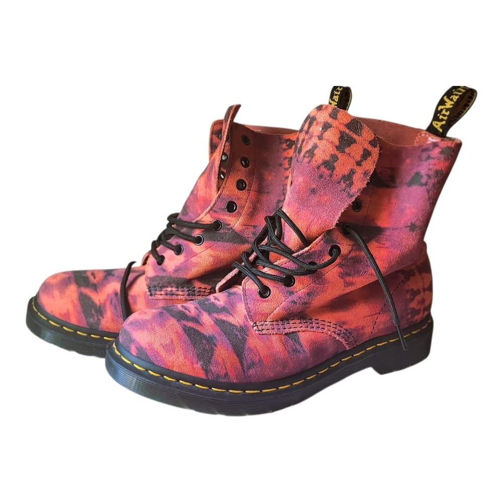 Dr. Martens Tie-Dye Combat Boots in Pink & Black - Picture 8 of 8